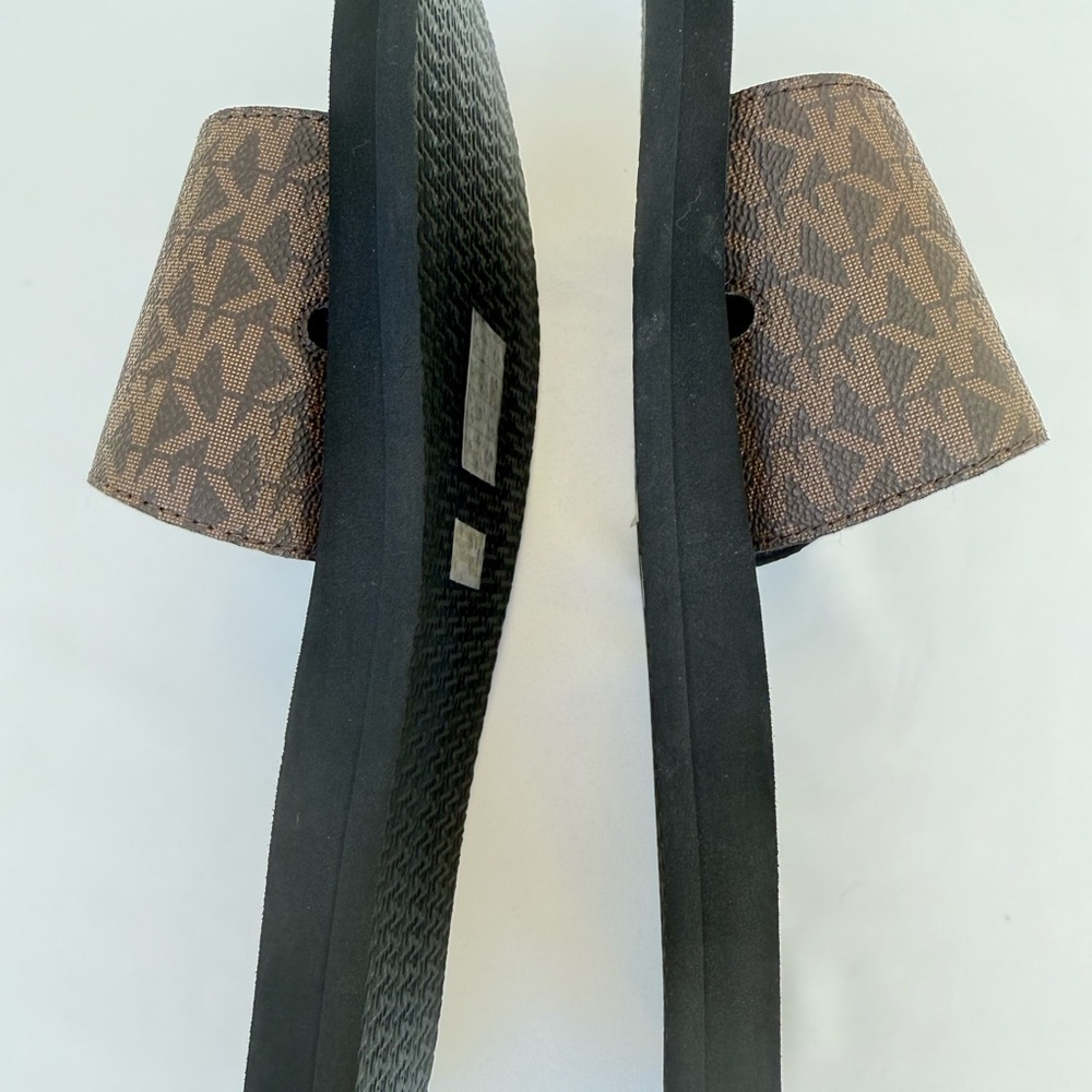 ✨👡 New Michael Kors  Slide Sandals – Brown Size 8 (No Box) 👡✨ - Picture 5 of 7